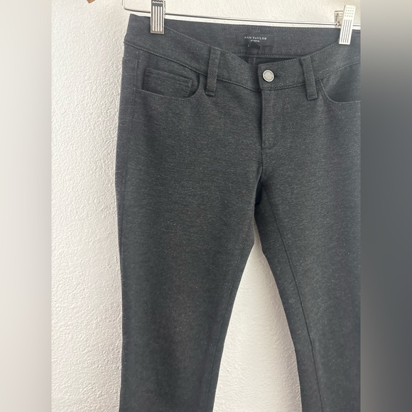 Ann Taylor women's stretch pants in a dark gray size 2P - Picture 2 of 8